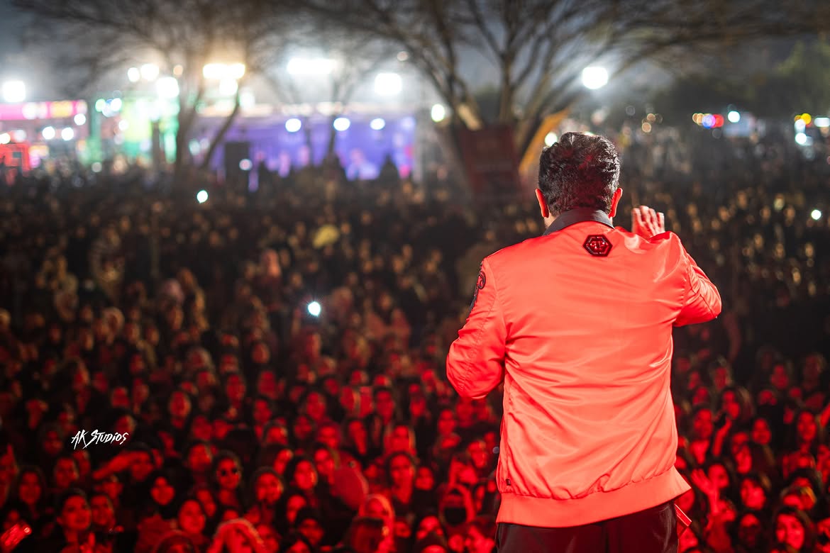 Concert photography of Abrar Ul Haq performing live in Rawalpindi by AK Studios