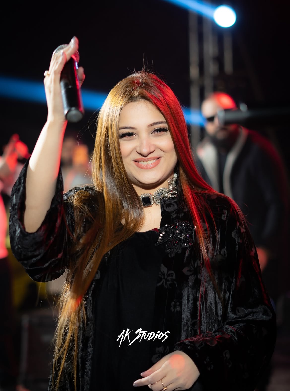 Laila Khan performing live at Pindi Food Fest 2025 captured by AK Studios